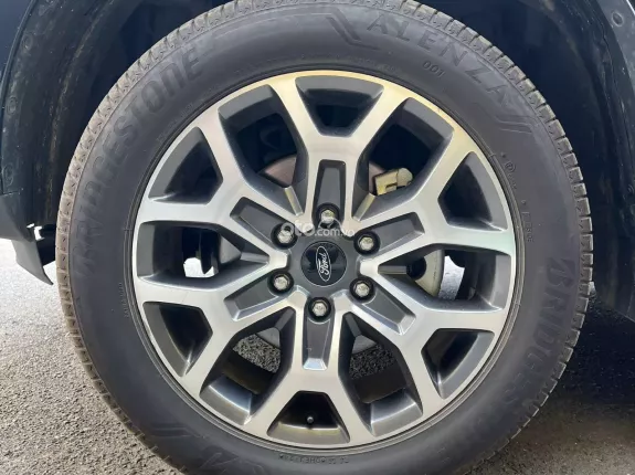 Ford Everest Titanium 2.0 AT 4x2 2022 - Xe cũ chất lượng, ODO chuẩn không tua