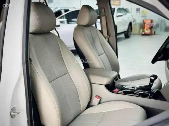 Kia Sedona 2.2 DATH 2021 - Xe 7 chỗ tiết kiệm nhiên liệu
