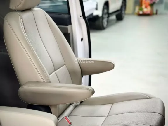 Kia Sedona 2.2 DATH 2021 - Xe 7 chỗ tiết kiệm nhiên liệu