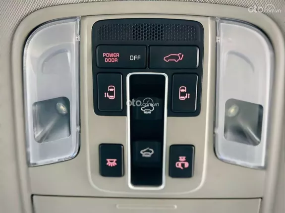 Kia Sedona 2.2 DATH 2021 - Xe 7 chỗ tiết kiệm nhiên liệu