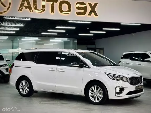 Kia Sedona 2.2 DATH 2021 - Xe 7 chỗ tiết kiệm nhiên liệu