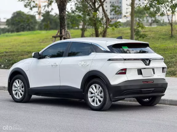 VinFast VF6 Eco 2025 - Biển trắng, không dịch vụ