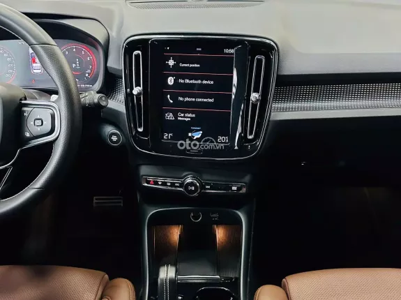 Volvo XC40 B5 AWD Ultimate 2019 - Model 2020 Nhập khẩu