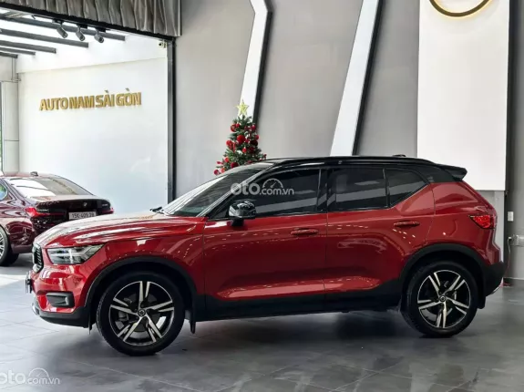 Volvo XC40 B5 AWD Ultimate 2019 - Model 2020 Nhập khẩu