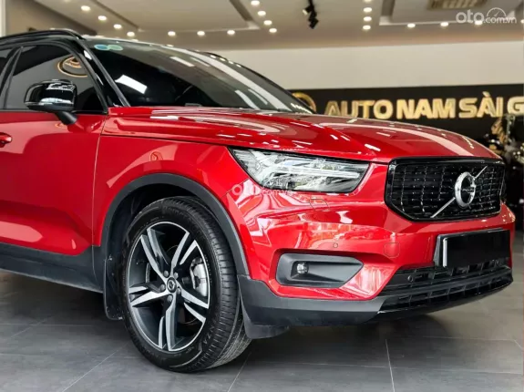Volvo XC40 B5 AWD Ultimate 2019 - Model 2020 Nhập khẩu