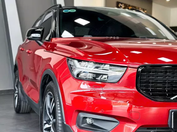 Volvo XC40 B5 AWD Ultimate 2019 - Model 2020 Nhập khẩu