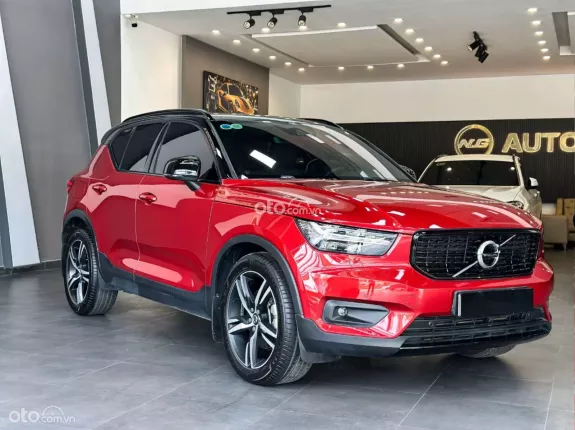 Volvo XC40 B5 AWD Ultimate 2019 - Model 2020 Nhập khẩu