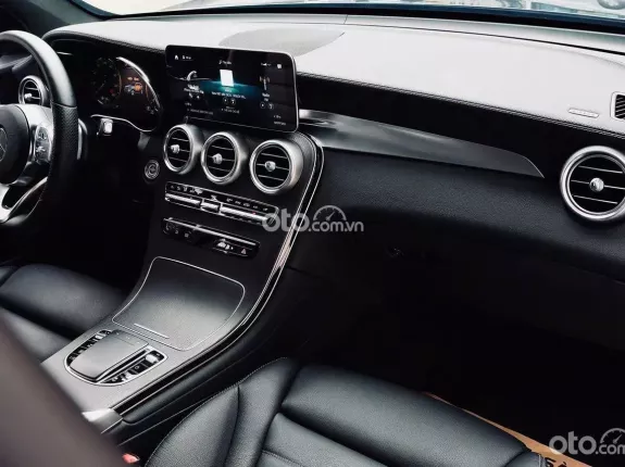 Mercedes-Benz GLC 300 4Matic 2022 - Hỗ trợ NH, giao xe, test hãng toàn quốc