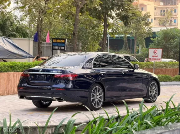 Mercedes-Benz E300 AMG 2021 - Bảo dưỡng đầy đủ lịch sử hãng
