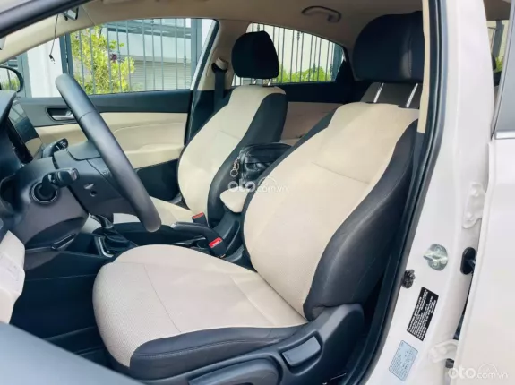 Hyundai Accent 1.4 AT Tiêu chuẩn 2023 - Trắng Ngọc Trinh, Giá Cực Tốt!