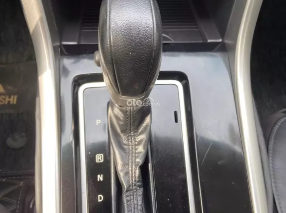 Mitsubishi Xpander 1.5 AT  2021 - 7vkm zin full ls hãng. Sơn zin cả xe