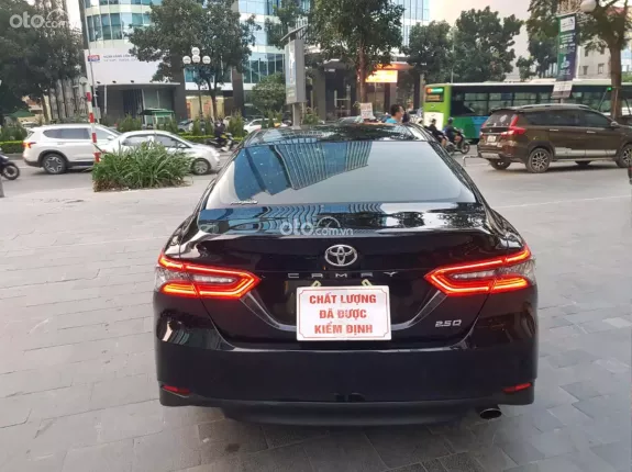 Toyota Camry 2.0Q 2022 - Toyota Camry 2.0Q 2022 - mua bán xe ô tô uy tín tại Hà Nội