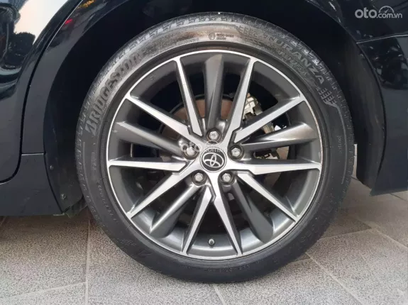 Toyota Camry 2.0Q 2022 - Toyota Camry 2.0Q 2022 - mua bán xe ô tô uy tín tại Hà Nội