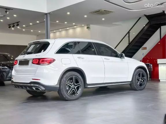 Mercedes-Benz GLC 300 4Matic V1 2022 - XE HOT CÓ SẴN GIAO NGAY!!