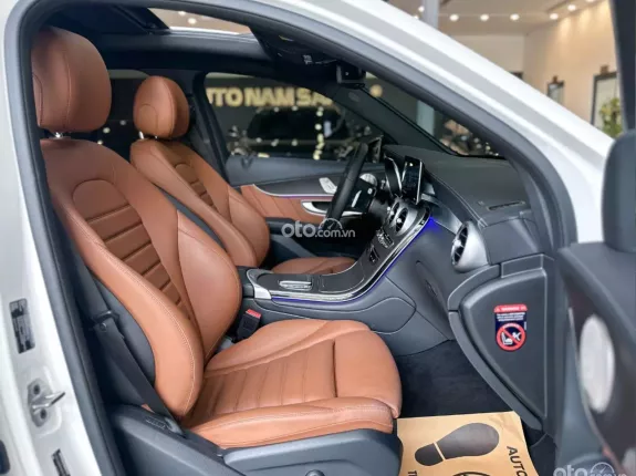 Mercedes-Benz GLC 300 4Matic V1 2022 - XE HOT CÓ SẴN GIAO NGAY!!