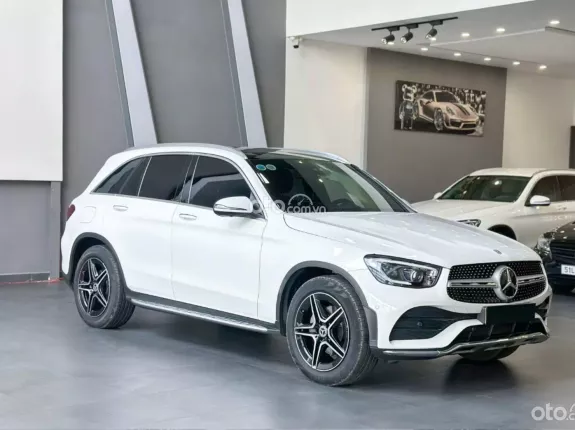 Mercedes-Benz GLC 300 4Matic V1 2022 - XE HOT CÓ SẴN GIAO NGAY!!