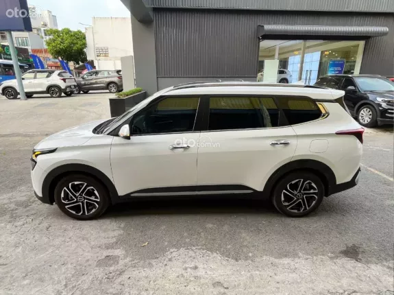 Kia Carens 1.4T Signature 2022 - Hỗ trợ trả góp 70% - Thanh toán trước 220TR nhận xe