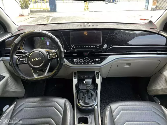 Kia Carens 1.4T Signature 2022 - Hỗ trợ trả góp 70% - Thanh toán trước 220TR nhận xe