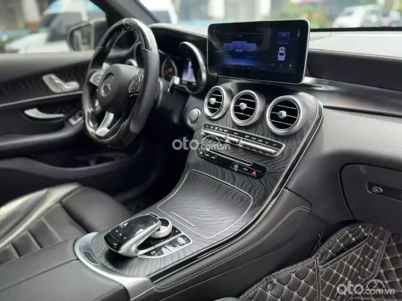 Mercedes-Benz GLC 300 4Matic 2019 - MÀU XÁM XIMEN ĐỘC QUYỀN