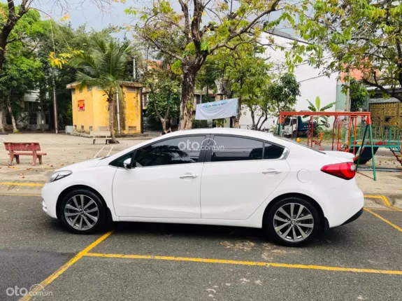 Kia K3 2.0AT 2015 - Chạy 69.000km, xe 1 chủ sử dụng còn rất mới