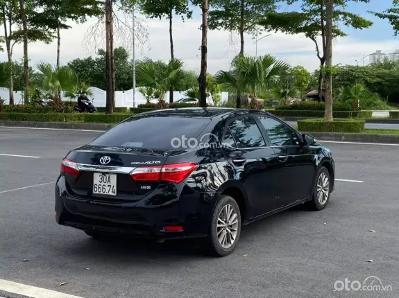 Toyota Corolla Altis 1.8 G 2015 - Salon mới về xin được chào bán ngay