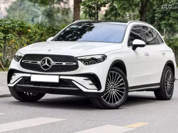 Mercedes-Benz GLC 300 4Matic 2023 - Nội thất nâu da bò cực sang