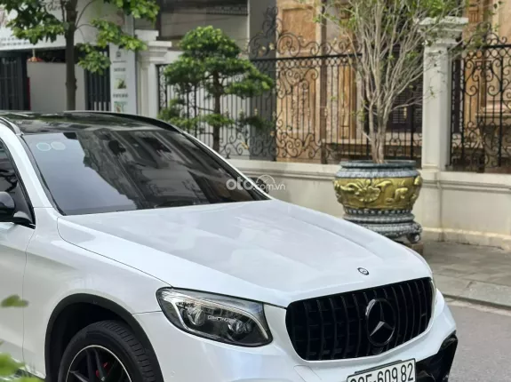 Mercedes-Benz GLC 250 4Matic 2017 - Full body GLC63 cực đẹp