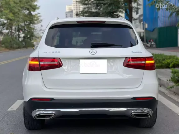 Mercedes-Benz GLC 250 4Matic 2019 - Vành đa chấu thể thao cực đẹp