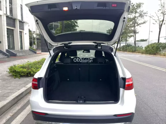Mercedes-Benz GLC 250 4Matic 2019 - Vành đa chấu thể thao cực đẹp
