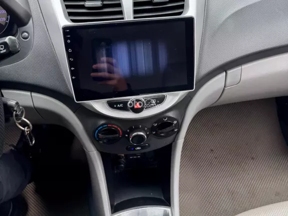 Hyundai Accent 1.4 AT 2011 - Xe nhập