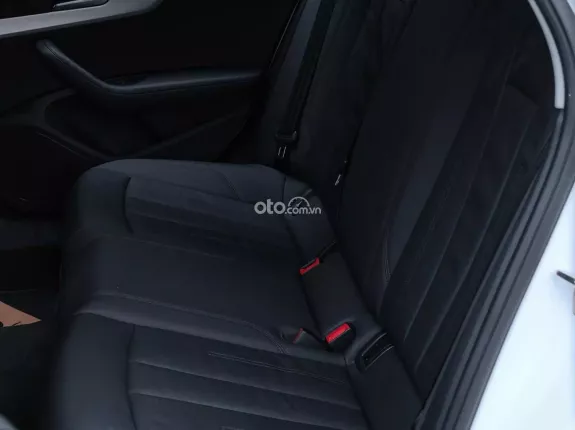 Audi A4 40 TFSI Advanced 2020 - Siêu phẩm Anh quốc