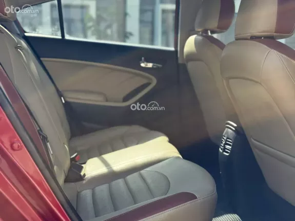 Kia Cerato 2.0 AT Premium 2018 - Kia Cerato 2.0 AT Premium 2018