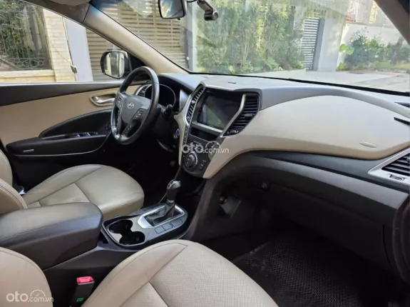 Hyundai Santa Fe 2.2L Dầu Tiêu chuẩn 2017 - Xe đẹp chốt nhanh