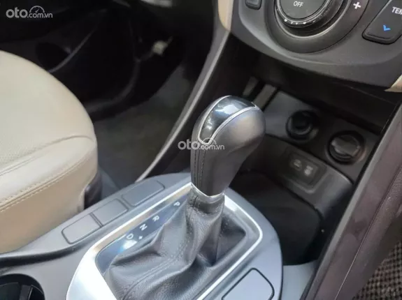 Hyundai Santa Fe 2.2L Dầu Tiêu chuẩn 2017 - Xe đẹp chốt nhanh