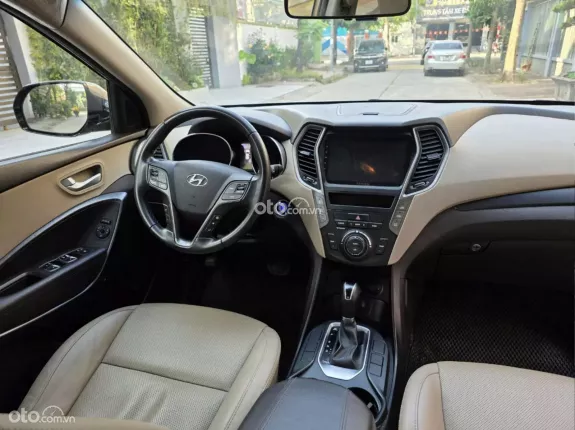 Hyundai Santa Fe 2.2L Dầu Tiêu chuẩn 2017 - Xe đẹp chốt nhanh