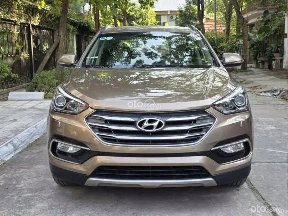 Hyundai Santa Fe 2.2L Dầu Tiêu chuẩn 2017 - Xe đẹp chốt nhanh