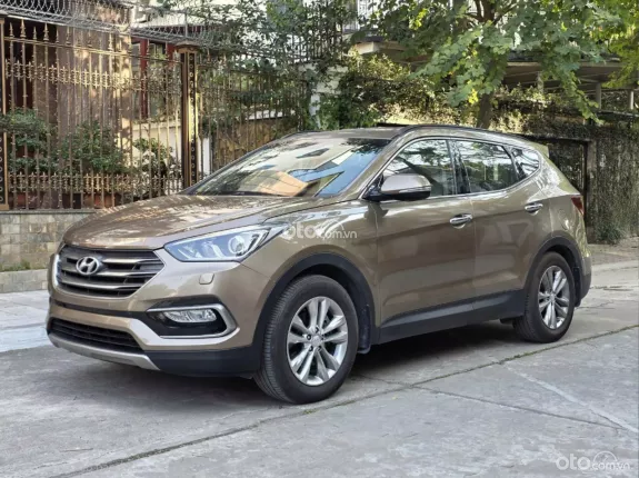 Hyundai Santa Fe 2.2L Dầu Tiêu chuẩn 2017 - Xe đẹp chốt nhanh