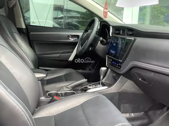 Toyota Corolla Altis 1.8 G 2022 - Odo 4v km cực chất