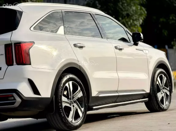 Kia Sorento 2.2 DAT Premium 2022 - Đăng kí tên tư nhân 1 chủ từ mới
