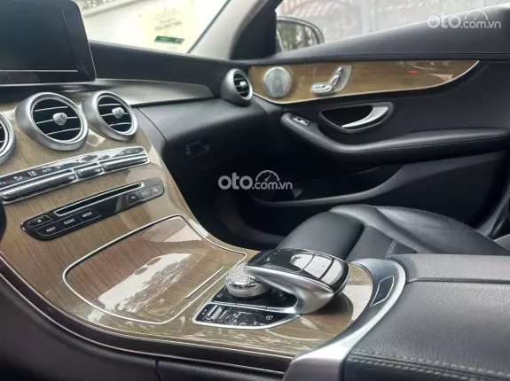 Mercedes-Benz C250 Exclusive 2015 - Model 2016 siêu chất