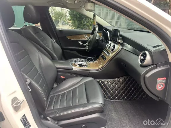 Mercedes-Benz C250 Exclusive 2015 - Model 2016 siêu chất