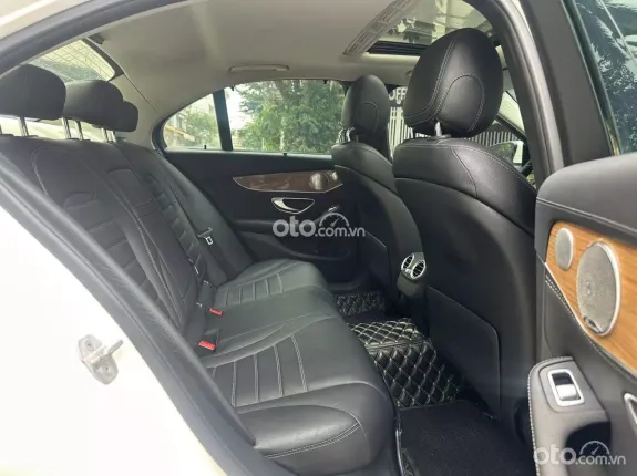 Mercedes-Benz C250 Exclusive 2015 - Model 2016 siêu chất