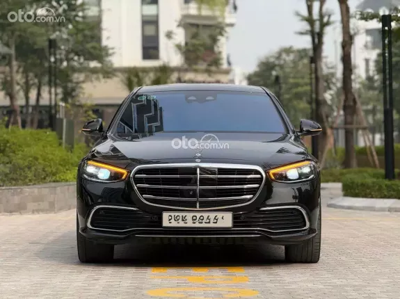Mercedes-Benz S450 4Matic Luxury 2022 - Màu đen, nội thất nâu
