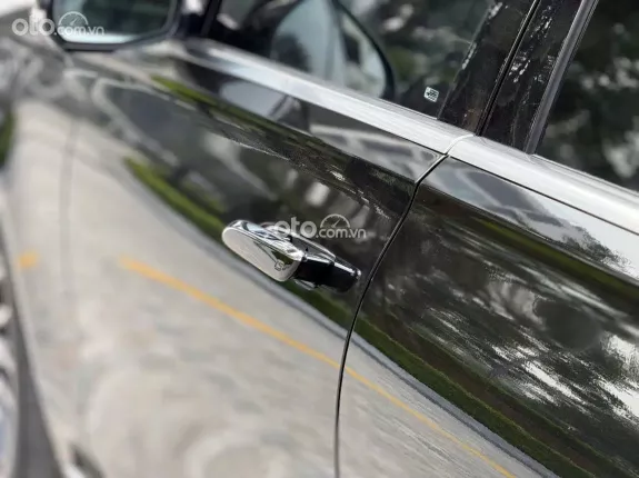 Mercedes-Benz S450 4Matic Luxury 2022 - Màu đen, nội thất nâu