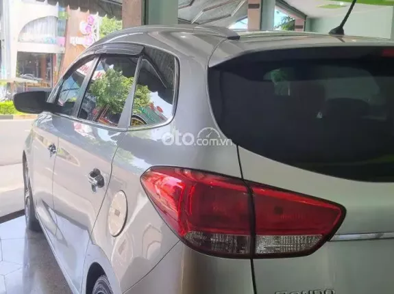 Kia Rondo 2.0 GAT 2015 - Số tự động máy xăng chạy tám vạn
