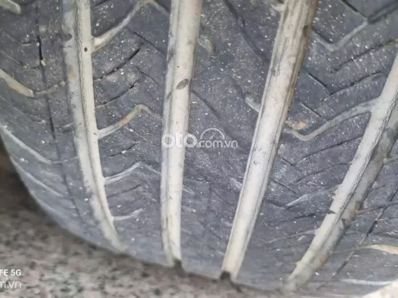 Kia Rondo 2.0 GAT 2015 - Số tự động máy xăng chạy tám vạn