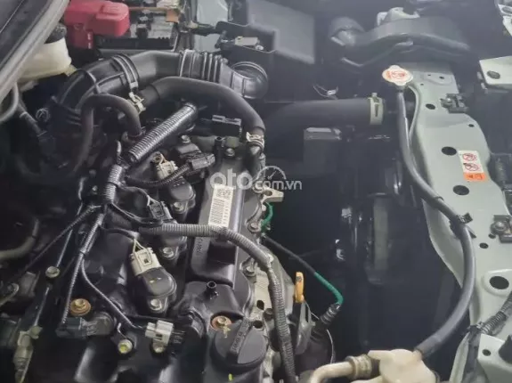 Toyota Veloz Cross 1.5 CVT TOP 2024 - Xe chạy bảy vạn đẹp xuất sắc