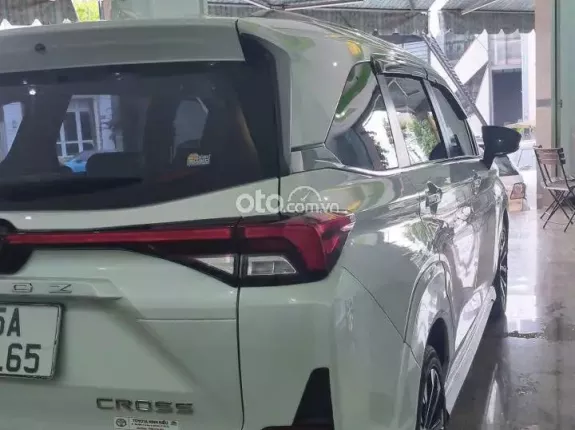 Toyota Veloz Cross 1.5 CVT TOP 2024 - Xe chạy bảy vạn đẹp xuất sắc