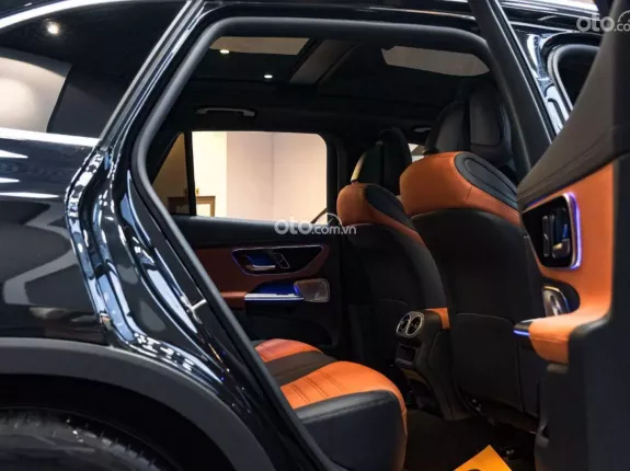 Mercedes-Benz GLC 300 4Matic 2023 - Hỗ trợ NH, giao xe, test hãng toàn quốc