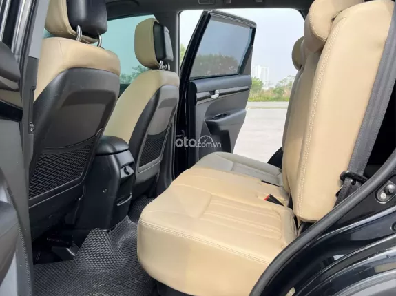 Kia Sorento 2WD 2.4 GAT 2016 - 7 chỗ gầm cao full xăng